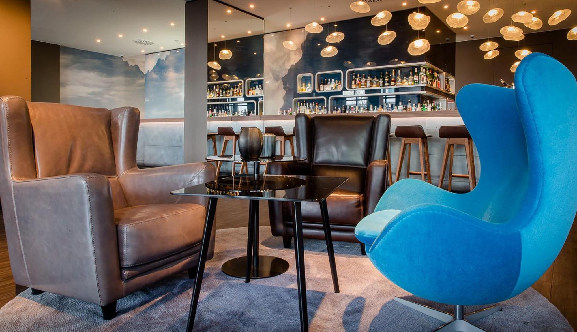 Motel One Frankfurt Airport Frankfurt nad Mohanem Exteriér fotografie
