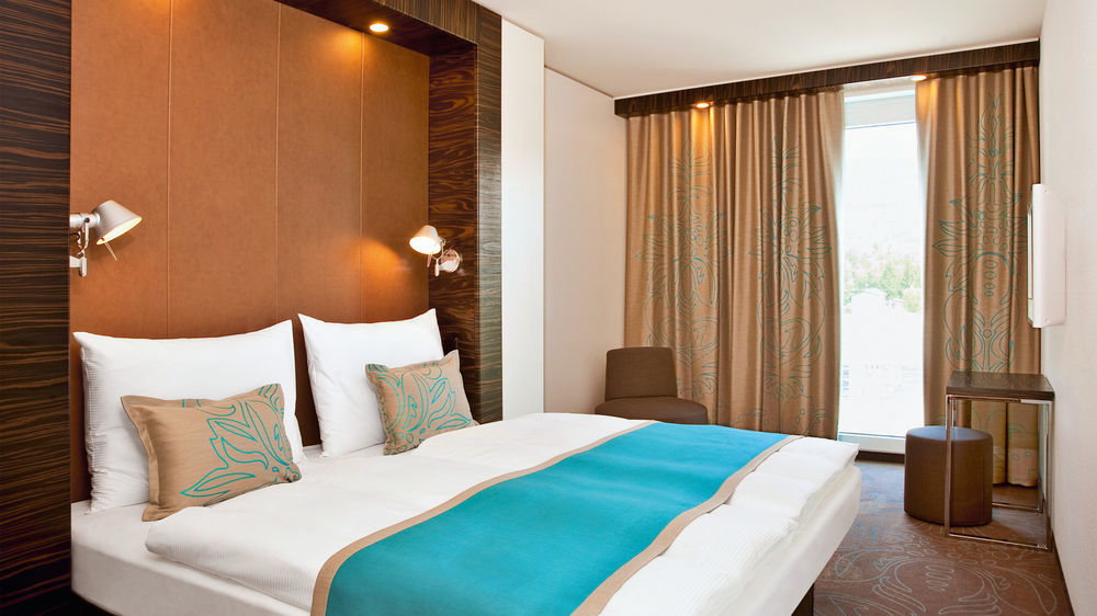 Motel One Frankfurt Airport Frankfurt nad Mohanem Exteriér fotografie